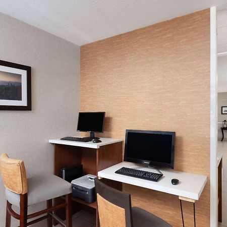 Hotel La Quinta By Wyndham Bakersfield North Exterior foto